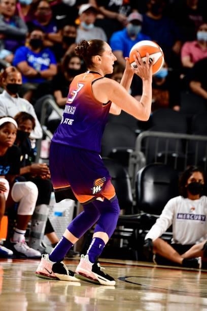 Diana Taurasi of the Phoenix Mercury shoots a 3-pointer during the game against the Chicago Sky on August 31, 2021 at Footprint Center in Phoenix,...