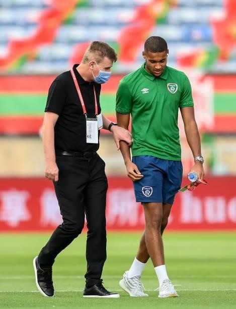 Faro , Portugal - 1 September 2021; Republic of Ireland manager Stephen Kenny with goalkeeper Gavin Bazunu during the FIFA World Cup 2022 qualifying...