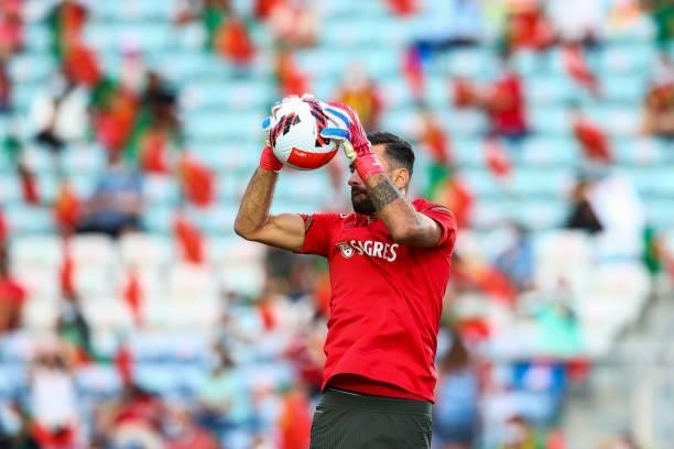 Rui Patricio of AS Roma and Portugal during the warmup of the 2022 FIFA World Cup Qualifier match between Portugal and Republic of Ireland at Estadio...