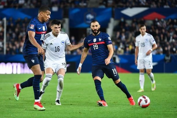 Karim BENZEMA of France, Kylian MBAPPE of France and Anel AHMEDHODZIC of Bosnia and Herzegovina during the FIFA World Cup 2022 Qatar qualifying match...