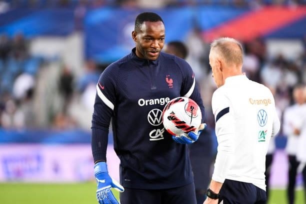 Steve MANDANDA of France during the FIFA World Cup 2022 Qatar qualifying match between France and Bosnia Herzegovina on September 1, 2021 in...