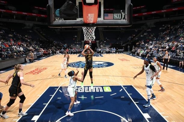 Nneka Ogwumike of the Los Angeles Sparks shoots the ball during the game against the Minnesota Lynx on September 2, 2021 at Target Center in...