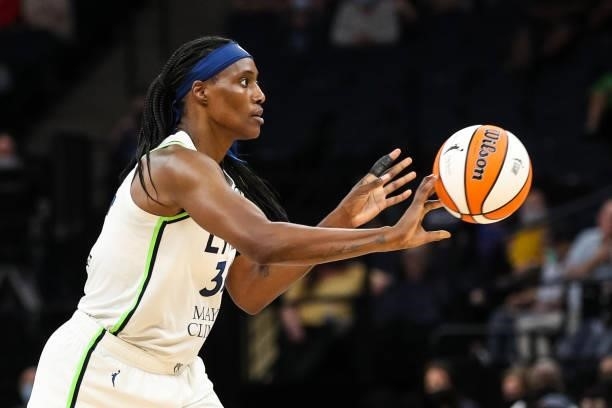 Sylvia Fowles of the Minnesota Lynx passes the ball against the Los Angeles Sparks in the second half of the game at Target Center on September 2,...