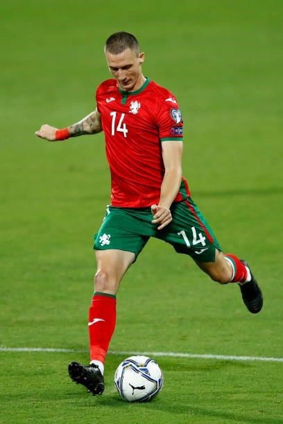 Todor Nedelev of Bulgaria controls the ball during the 2022 FIFA World Cup Qualifier Group C match between Italy and Bulgaria at Artemio Franchi on...