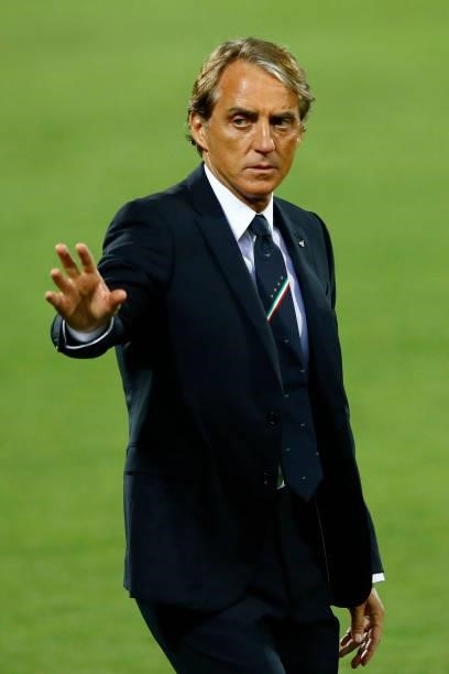 Head coach Roberto Mancini of Italy gestures prior to the 2022 FIFA World Cup Qualifier Group C match between Italy and Bulgaria at Artemio Franchi...