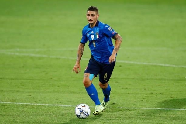 Marco Verratti of Italy controls the ball during the 2022 FIFA World Cup Qualifier Group C match between Italy and Bulgaria at Artemio Franchi on...