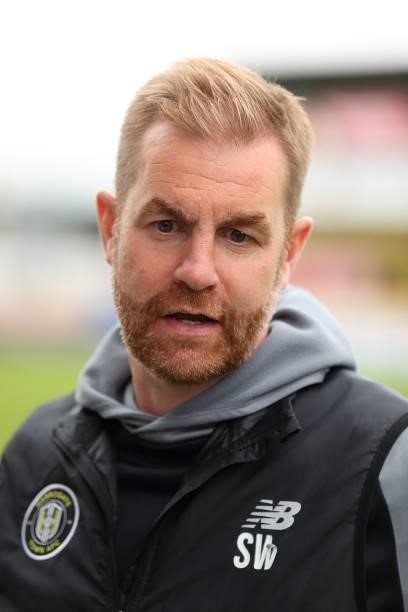 Simon Weaver the manager / head coach of Harrogate Town during the Sky Bet League Two match between Mansfield Town and Harrogate Town at One Call...