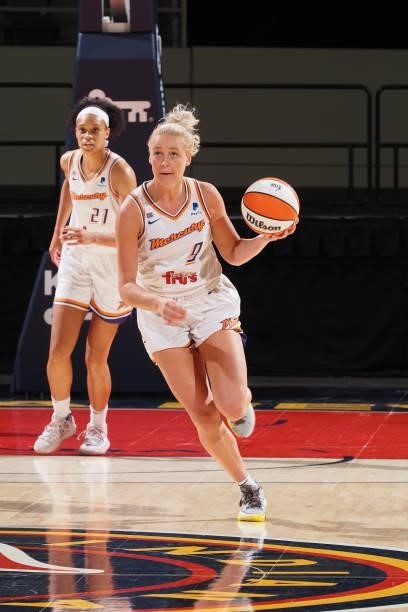 Sophie Cunningham of the Phoenix Mercury handles the ball during the game against the Indiana Fever on September 4, 2021 at the Indiana Farmers...