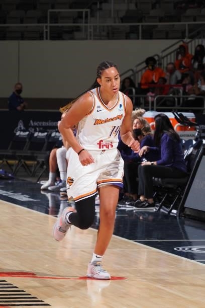 Bria Hartley of the Phoenix Mercury runs down the court during the game against the Indiana Fever on September 4, 2021 at the Indiana Farmers...