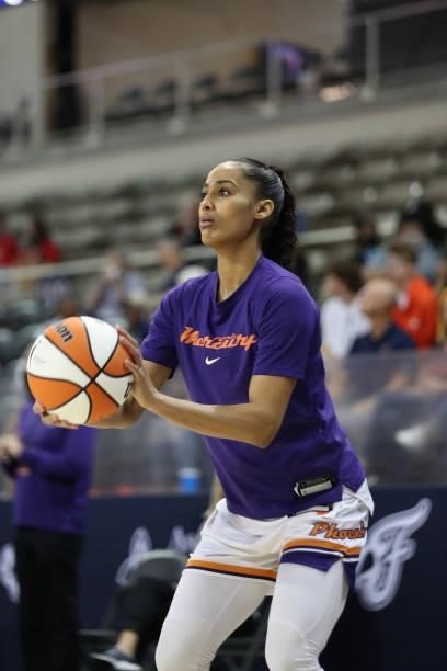 Skylar Diggins-Smith of the Phoenix Mercury handles the ball before the game against the Indiana Fever on September 4, 2021 at the Indiana Farmers...