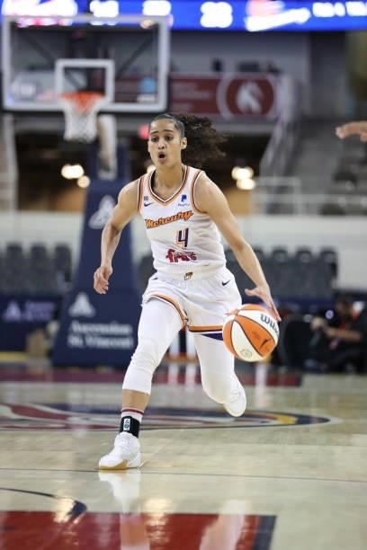 Skylar Diggins-Smith of the Phoenix Mercury handles the ball during the game against the Indiana Fever on September 4, 2021 at the Indiana Farmers...