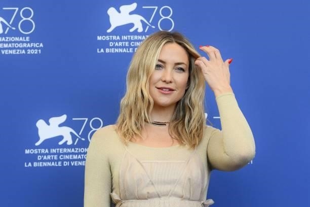 Actress Kate Hudson attends a photocall for the film "Mona Lisa and the Blood Moon