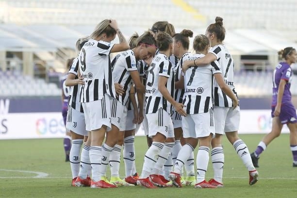 Barbara Bonansea of Juventus Women celebrates after scoring a goal during the Women Serie A match between ACF Fiorentina and Juventus at Artemio...