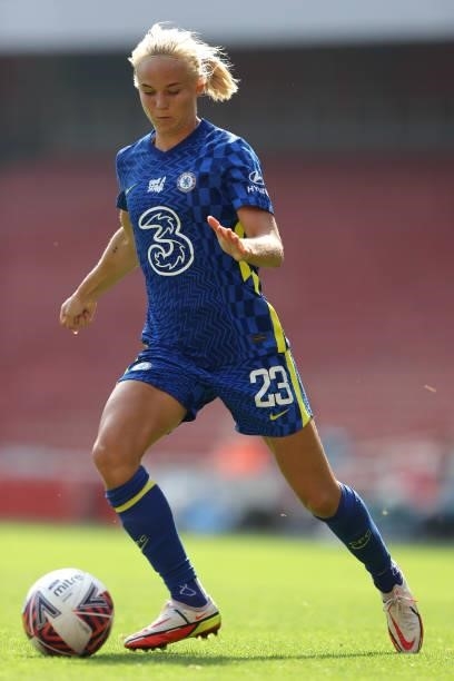 Pernille Harder of Chelsea during the Barclays FA Women's Super League match between Arsenal Women and Chelsea Women at Emirates Stadium on September...