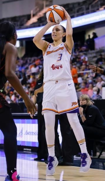Diana Taurasi of the Phoenix Mercury shoots the ball during the game against the Indiana Fever at Indiana Farmers Coliseum on September 4, 2021 in...