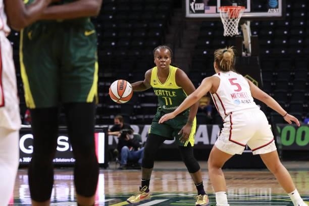 Epiphanny Prince of the Seattle Storm handles the ball against the Washington Mystics on September 7, 2021 at the Angel of the Winds Arena, in...