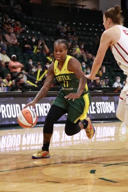 Epiphanny Prince of the Seattle Storm drives to the basket against the Washington Mystics on September 7, 2021 at the Angel of the Winds Arena, in...