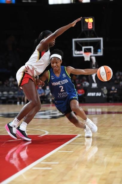 Crystal Dangerfield of the Minnesota Lynx drives to the basket during the game against the Las Vegas Aces on September 8, 2021 at the Michelob ULTRA...