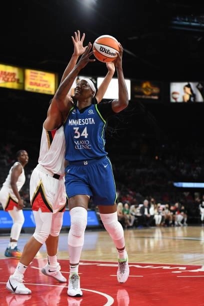 Sylvia Fowles of the Minnesota Lynx drives to the basket against the Las Vegas Aces on September 8, 2021 at the Michelob ULTRA Arena in Las Vegas,...