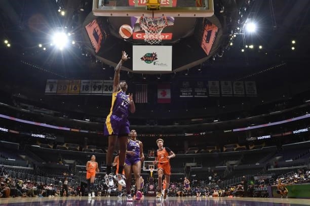 Erica Wheeler of the Los Angeles Sparks shoots the ball against the Connecticut Sun on September 9, 2021 at the Staples Center in Los Angeles,...