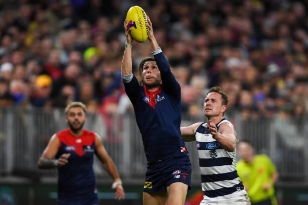Ed Langdon of the Demons marks the ball during the 2021 AFL First Preliminary Final match between the Melbourne Demons and the Geelong Cats at Optus...