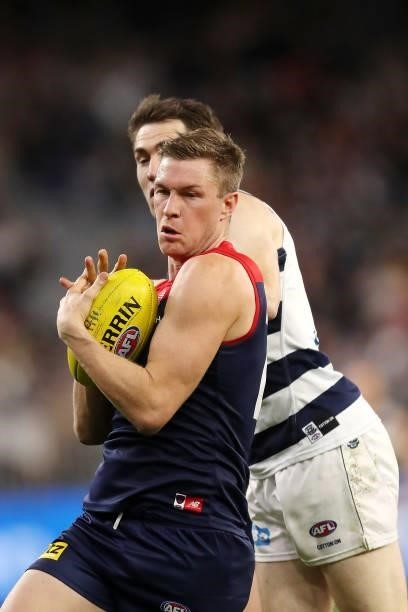 Tom McDonald of the Demons marks the ball during the 2021 AFL First Preliminary Final match between the Melbourne Demons and the Geelong Cats at...