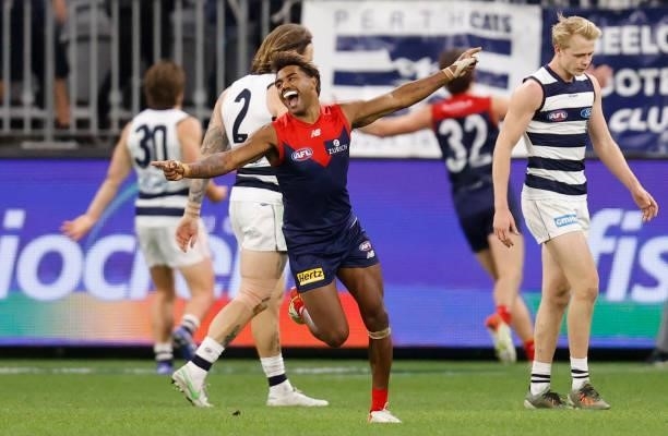 Kysaiah Pickett of the Demons celebrates during the 2021 AFL First Preliminary Final match between the Melbourne Demons and the Geelong Cats at Optus...