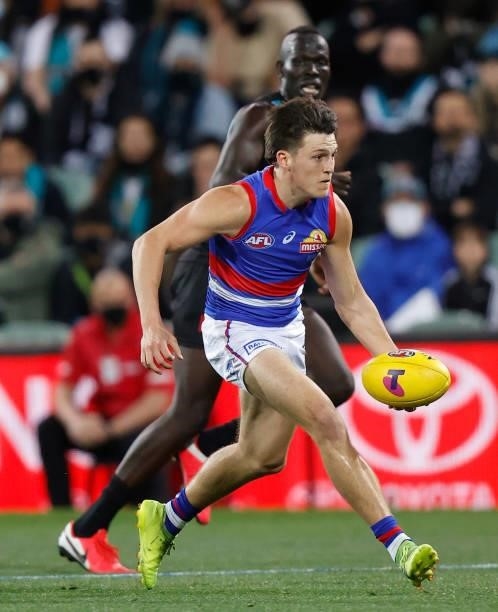 Laitham Vandermeer of the Bulldogs in action during the 2021 AFL Second Preliminary Final match between the Port Adelaide Power and the Western...