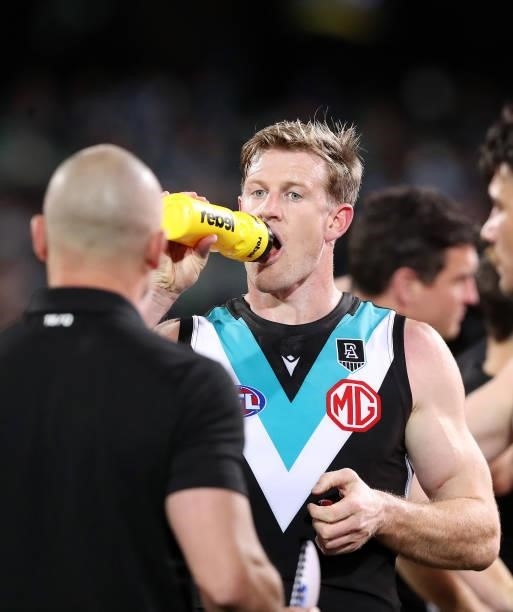 Tom Jonas of the Power at quarter time during the 2021 AFL Second Preliminary Final match between the Port Adelaide Power and the Western Bulldogs at...