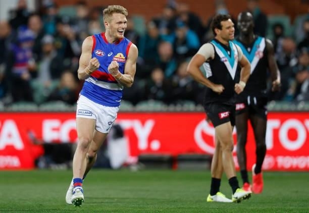 Adam Treloar of the Bulldogs celebrates a goal during the 2021 AFL Second Preliminary Final match between the Port Adelaide Power and the Western...