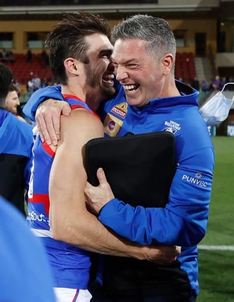 Easton Wood and Rohan Smith, Assistant Coach of the Bulldogs celebrate during the 2021 AFL Second Preliminary Final match between the Port Adelaide...