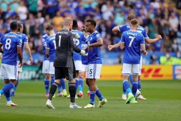 Leicester City prepare for kick off ahead of the Premier League match between Leicester City and Manchester City at King Power Stadium on September...