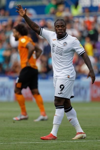 Michael Obafemi of Swansea City in action during the Sky Bet Championship match between Swansea City and Hull City at the Swansea.com Stadium on...
