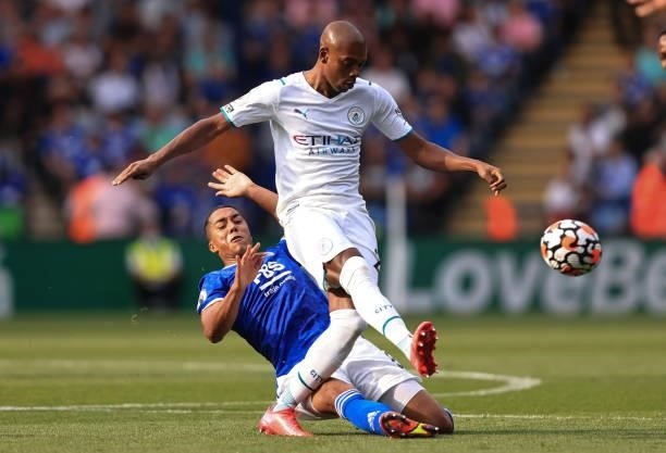 Fernandinho of Manchester City in action with Youri Tielemans of Leicester City during the Premier League match between Leicester City and Manchester...