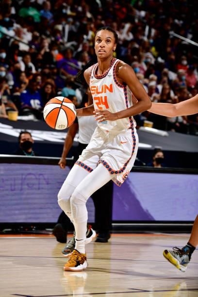 DeWanna Bonner of the Connecticut Sun drives to the basket during the game against the Phoenix Mercury on September 11, 2021 at Footprint Center in...