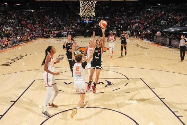 Skylar Diggins-Smith of the Phoenix Mercury shoots the ball during the game against the Connecticut Sun on September 11, 2021 at Footprint Center in...