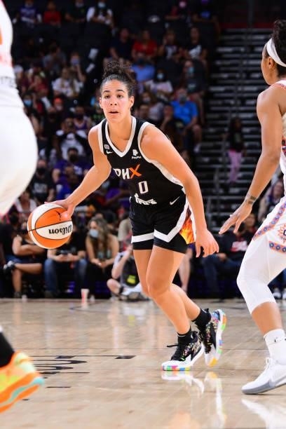 Kia Nurse of the Phoenix Mercury handles the ball against the Connecticut Sun on September 11, 2021 at Footprint Center in Phoenix, Arizona. NOTE TO...