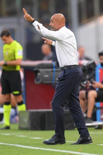 Luciano Spalletti manager of SSC Napoli gestures during the Serie A match between SSC Napoli and FC Juventus at Stadio Diego Armando Maradona,...