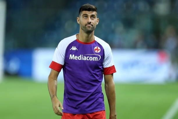 Marco Benassi of ACF Fiorentina warm up prior to the Serie A match between Atalanta BC and ACF Fiorentina at Gewiss Stadium on September 11, 2021 in...