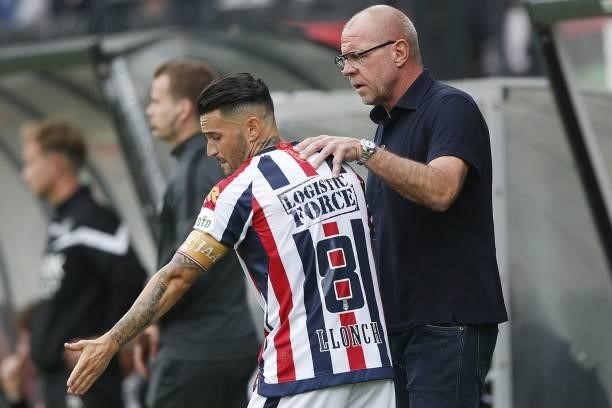 Pol Llonch of Willem II, Willem II coach Fred Grim during the Dutch Eredivisie match between NEC and Willem II at De Goffert on September 12, 2021 in...