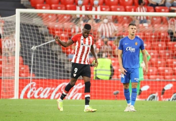Willians of Athletic Bilbao ,celebrates after scoring his team's first goal with team mates,60 celebrates after scoring his team's second goal with...