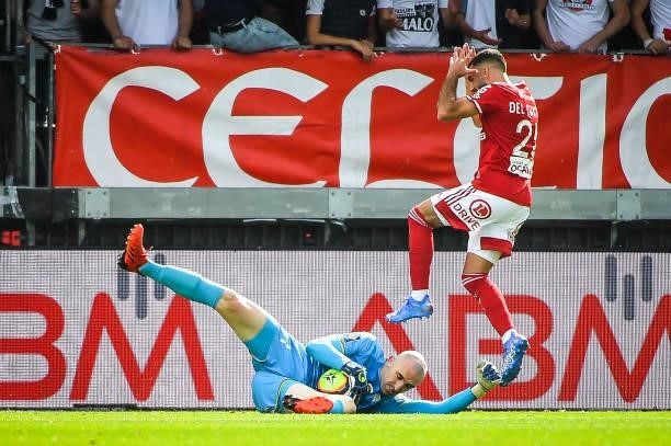 Paul BERNARDONI of Angers and Romain DEL CASTILLO of Brest during the Ligue 1 Uber Eats match between Brest and Angers at Stade Francis Le Ble on...