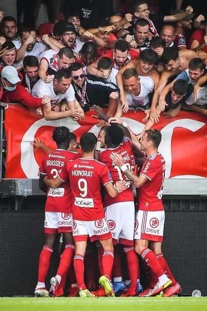 Romain FAIVRE of Brest celebrate his goal with teammates and supporters during the Ligue 1 Uber Eats match between Brest and Angers at Stade Francis...