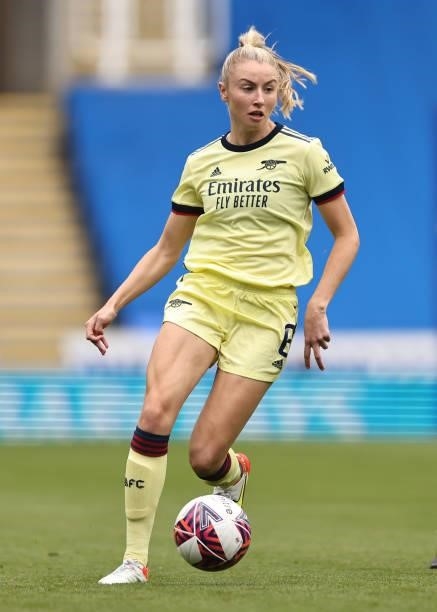 Leah Williamson of Arsenal during the Barclays FA Women's Super League match between Reading Women and Arsenal Women at Select Car Leasing Stadium on...