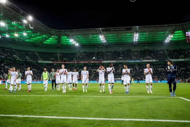 The Team of Borussia Moenchengladbach celebrate after the Bundesliga match between Borussia Moenchengladbach and Arminia Bielefeld at Borussia-Park...