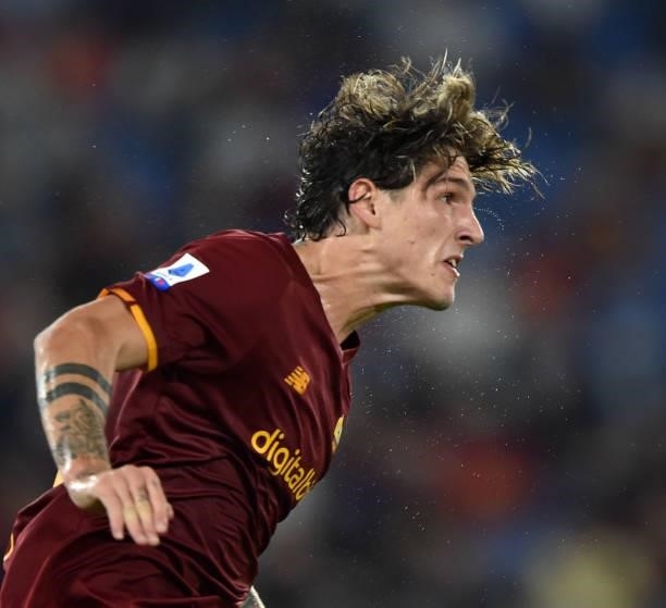 Nicolo' Zaniolo of AS Roma in action during the Serie A match between AS Roma and US Sassuolo at Stadio Olimpico on September 12, 2021 in Rome, Italy.