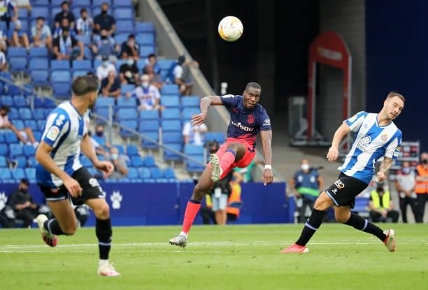 Geoffrey Kondogbia during the match between FC RCD Espanyol and Atletico de Madrid, corresponding to the week 4 of the Liga Santander, played at the...