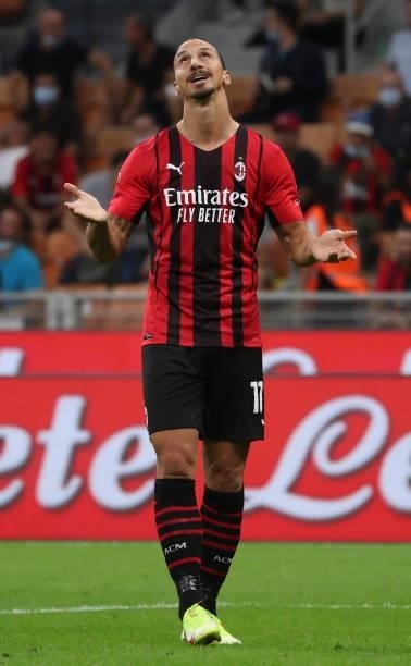 Zlatan Ibrahimovic of AC Milan reacts to a missed chance during the Serie A match between AC Milan and SS Lazio at Stadio Giuseppe Meazza on...