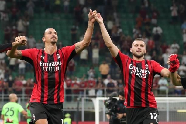 Zlatan Ibrahimovic of AC Milan and Ante Rebic celebrates the win at end of the Serie A match between AC Milan and SS Lazio at Stadio Giuseppe Meazza...