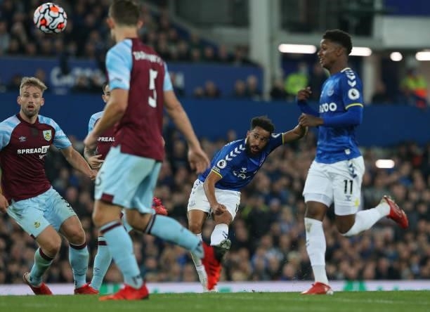 Everton's Andros Townsend scores his sides 2nd goal during the Premier League match between Everton and Burnley at Goodison Park on September 13,...